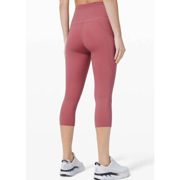 LULULEMON ATHLETICA Fast Free Crop II 19' (Non-Reflective Cool) Size 2 - Picture 2 of 5